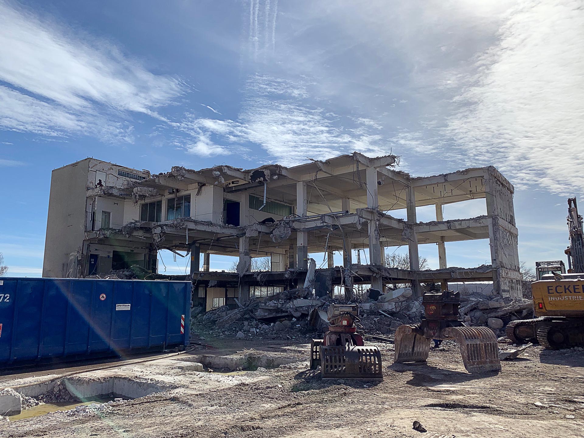 Eckert-Abbruch-Renningen1 2019 Renningen / Industriestra&szlig;e