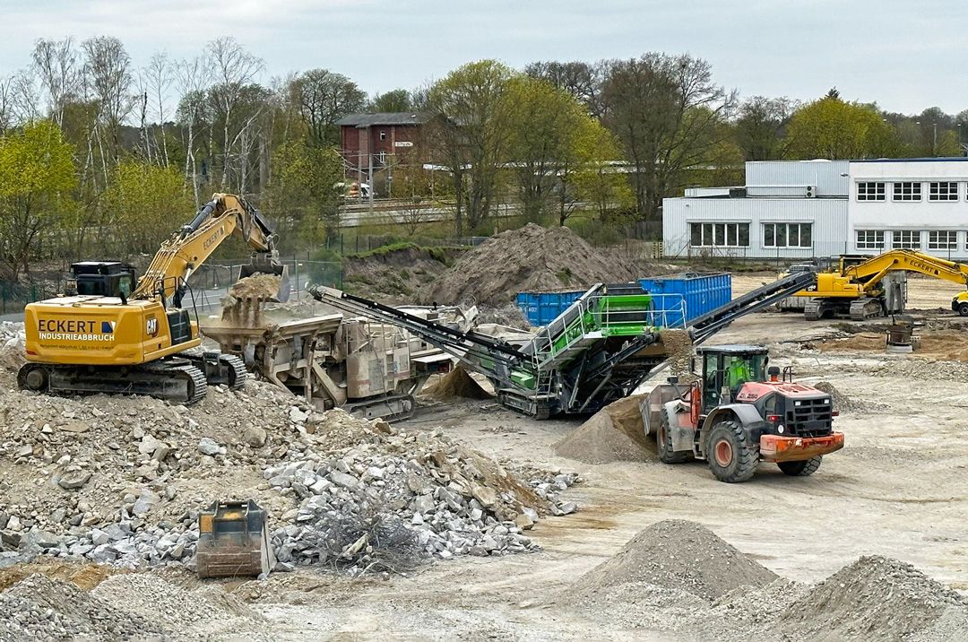 Eckert-Industrieabbruch-Erdbau-recycling-shredder-2cd6aba3 Erdbau